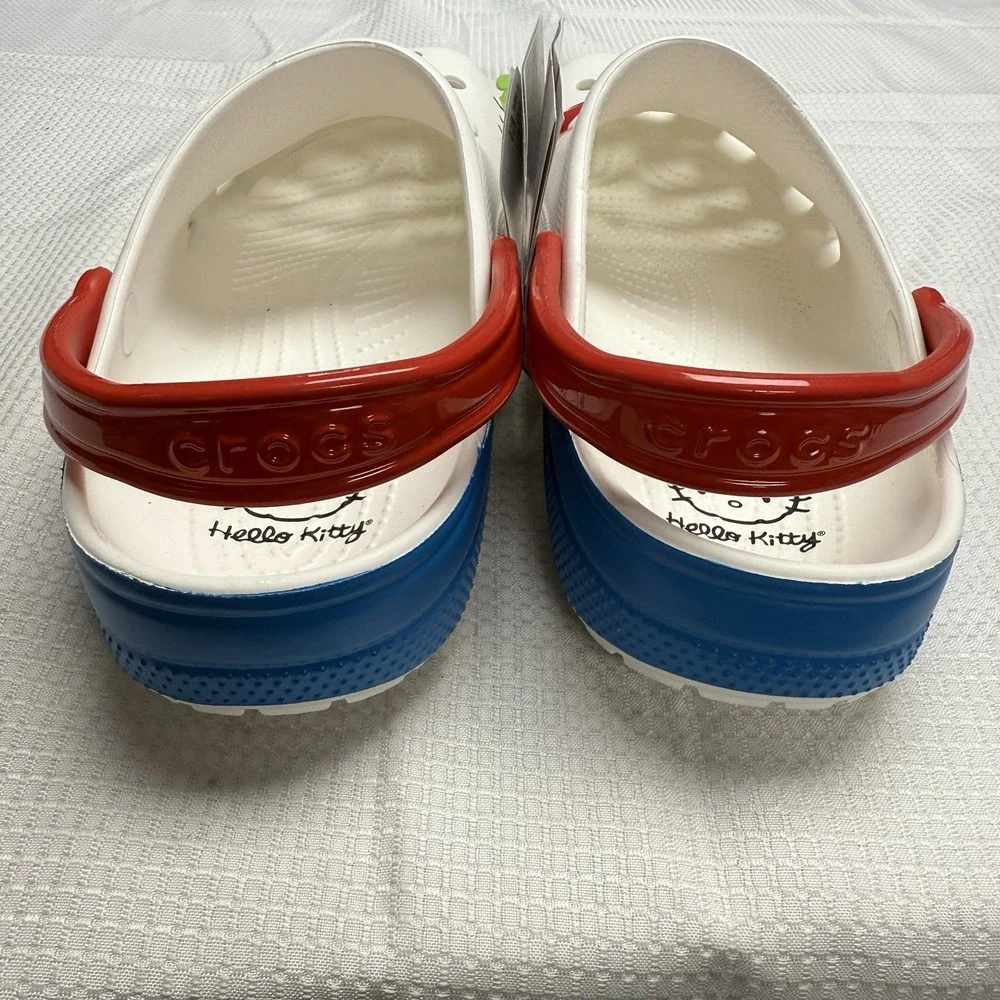 CROCS adult shoes